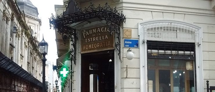 Farmácia La Estrella